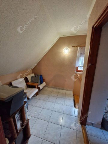 Eladó üzlethelyiség, Nagykanizsán 64.9 M Ft, 4 szobás