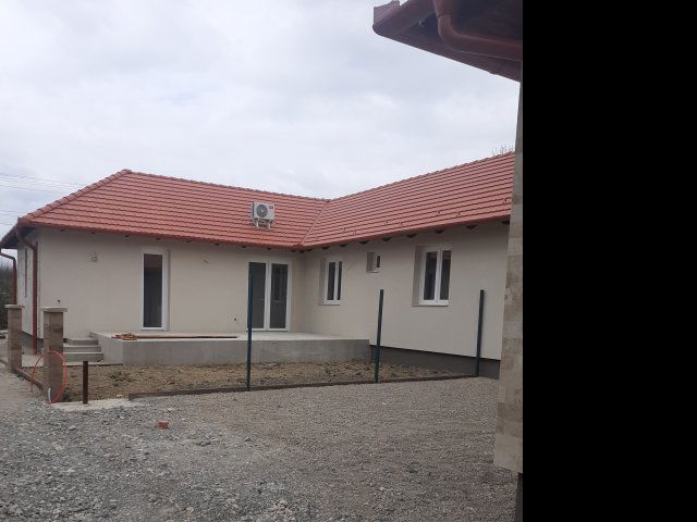 Eladó családi ház, Nagykozáron, Kossuth utcában 94.5 M Ft