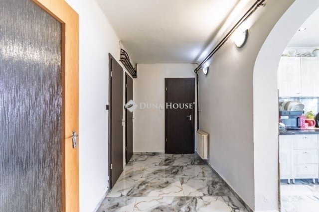 Eladó ikerház, Gyálon 76 M Ft, 4 szobás / költözzbe.hu