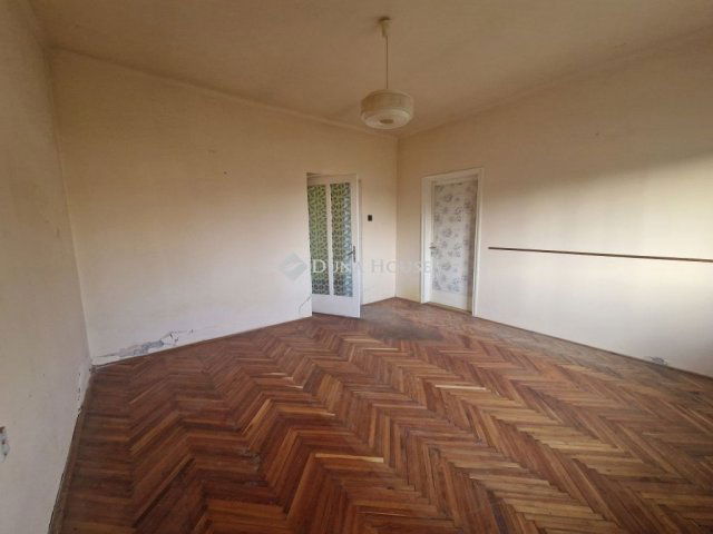 Eladó családi ház, Lánycsókon 35.99 M Ft, 3 szobás