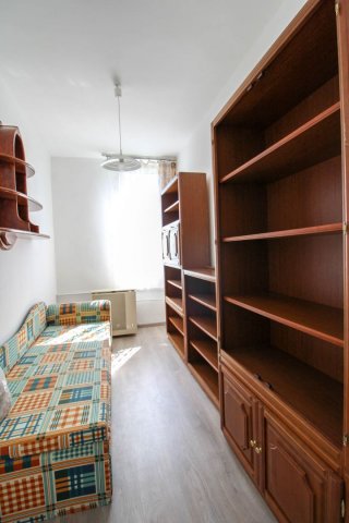 Kiadó téglalakás, albérlet, Debrecenben 200 E Ft / hó, 2 szobás