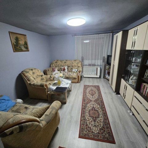 Eladó családi ház, Kecskeméten 39.5 M Ft, 4 szobás