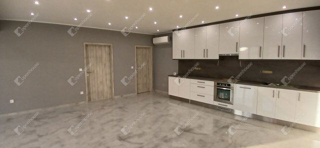 Eladó családi ház, Zalaegerszegen 76 M Ft, 3 szobás