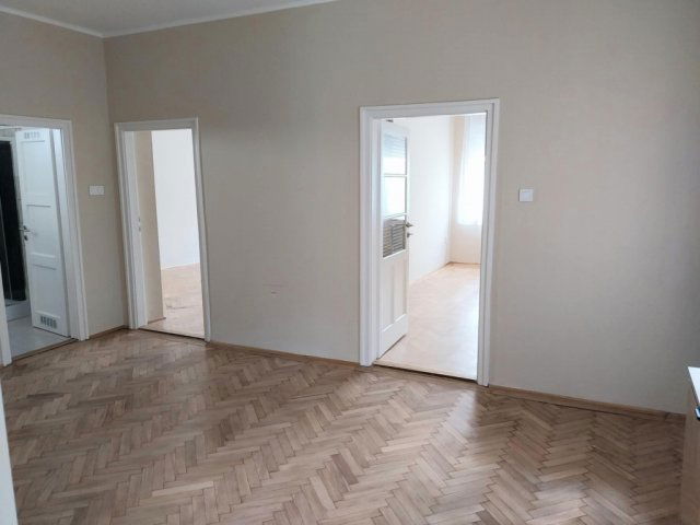 Kiadó családi ház, albérlet, Székesfehérvárott 190 E Ft / hó