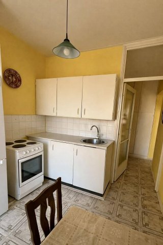 Eladó téglalakás, Pécsett 46.9 M Ft, 2 szobás