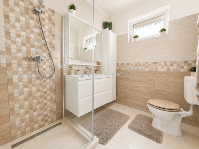 Eladó családi ház, Gyömrőn 125 M Ft, 4 szobás