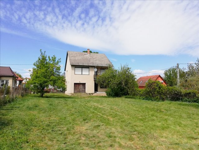 Eladó családi ház, Perbálon 115 M Ft, 3 szobás