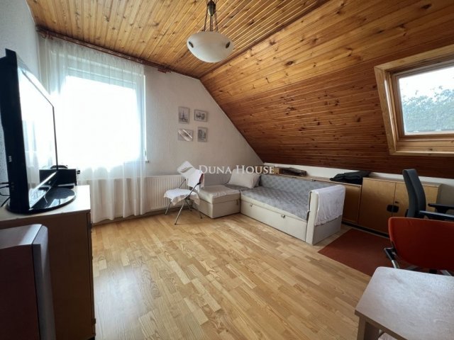 Eladó ikerház, Érden 124.9 M Ft, 4 szobás / költözzbe.hu