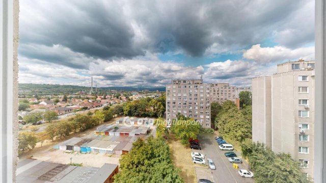 Eladó panellakás, Miskolcon 24.999 M Ft, 1+1 szobás