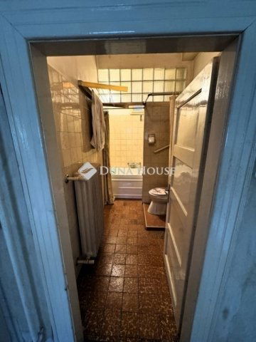 Eladó ikerház, Budapesten, III. kerületben 62 M Ft, 2 szobás