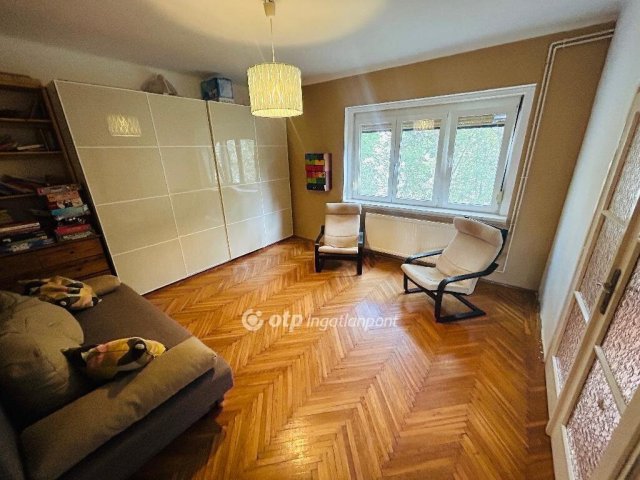 Eladó téglalakás, Budapesten, VIII. kerületben 75 M Ft
