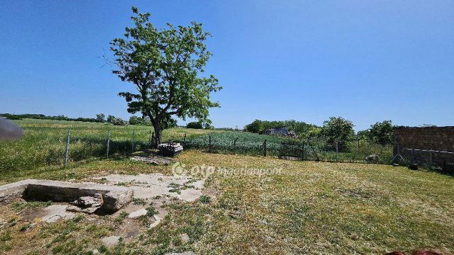 Eladó családi ház, Zaránkán 20.8 M Ft, 5 szobás