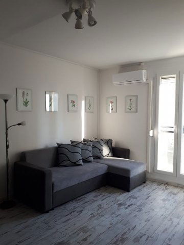 Kiadó panellakás, albérlet, Pécsett, Szigeti úton 150 E Ft / hó