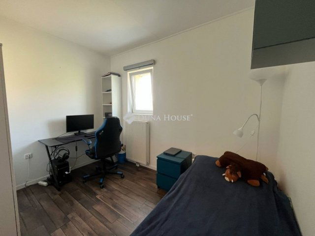 Eladó családi ház, Zalaegerszegen 99 M Ft, 5 szobás