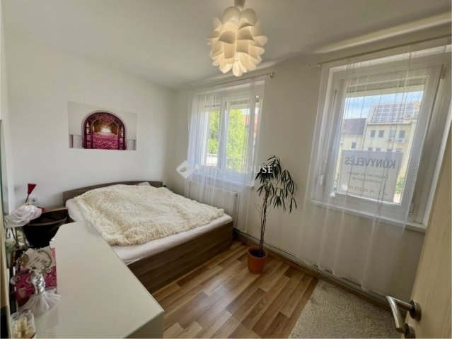 Eladó panellakás, Budapesten, XIII. kerületben 79.99 M Ft