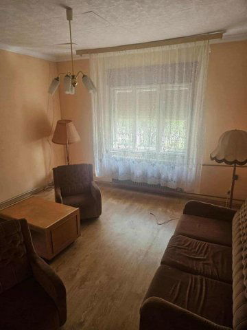 Eladó családi ház, Sárosdon 34 M Ft, 3+1 szobás