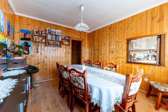 Eladó panellakás, Kazincbarcikán 46.8 M Ft, 4 szobás