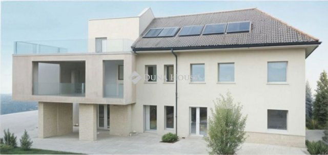 Eladó iroda, Mórahalmon, Zákányszéki úton 28.036 M Ft