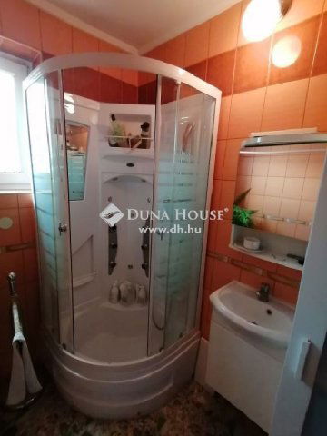 Eladó családi ház, Érden 125 M Ft, 4+1 szobás