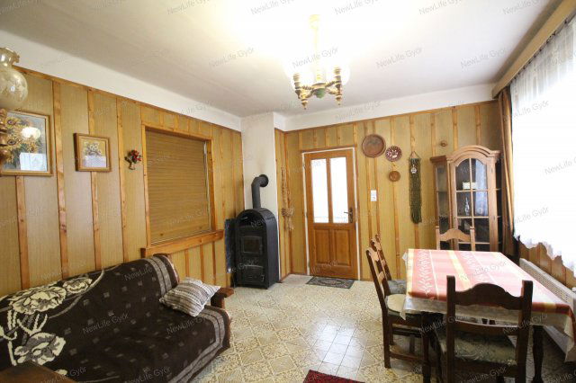 Eladó családi ház, Tényőn 37.5 M Ft, 3 szobás