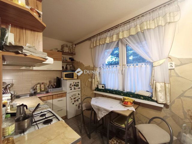 Eladó panellakás, Sopronban 57.9 M Ft, 2 szobás