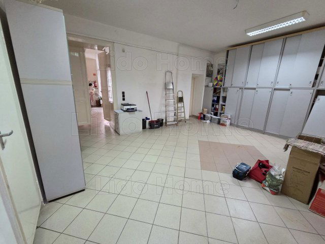 Kiadó üzlethelyiség, Nagykanizsán 50 E Ft / hó, 3 szobás