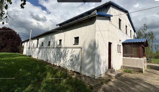 Eladó ipari ingatlan, Zsákán 220 M Ft / költözzbe.hu