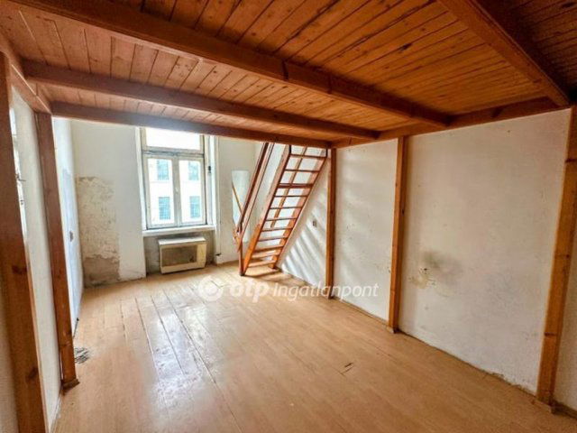 Eladó téglalakás, Budapesten, VIII. kerületben 49.5 M Ft