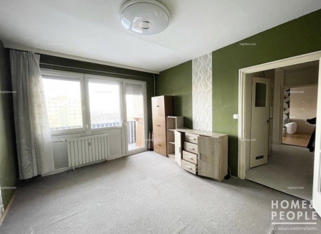 Eladó téglalakás, Szegeden 51.499 M Ft, 2 szobás