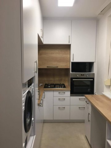 Kiadó téglalakás, albérlet, Baján 120 E Ft / hó, 2 szobás