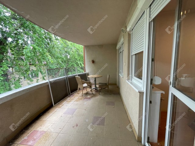 Kiadó téglalakás, albérlet, Debrecenben 270 E Ft / hó, 3 szobás