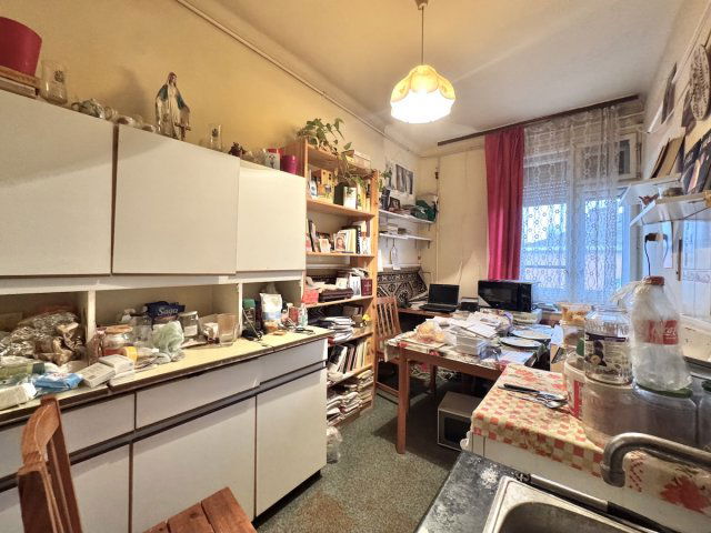 Eladó téglalakás, Budapesten, XIV. kerületben 10 M Ft, 2 szobás