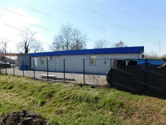 Eladó családi ház, Dombóváron 39.9 M Ft, 6 szobás