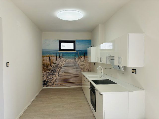 Kiadó téglalakás, albérlet, Cegléden 140 E Ft / hó, 1 szobás