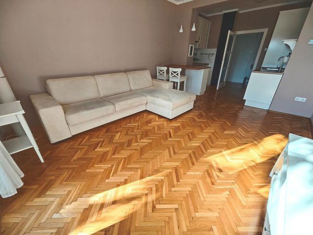 Kiadó téglalakás, albérlet, II. kerületben, Branyiszkó úton