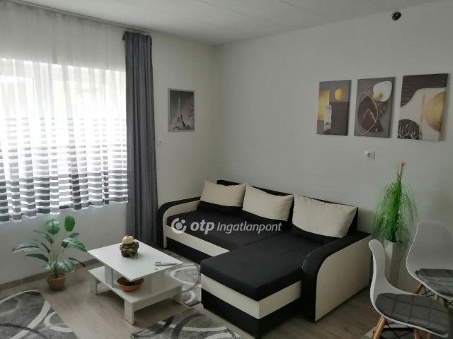 Eladó családi ház, Bogácson 54 M Ft, 2+1 szobás