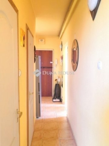 Eladó panellakás, Budapesten, XVI. kerületben 69.9 M Ft, 3 szobás