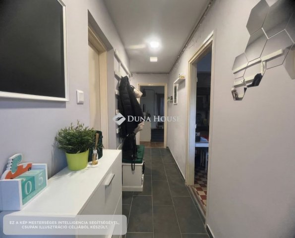 Eladó téglalakás, Balatonfűzfőn, Gagarin utcában 55 M Ft