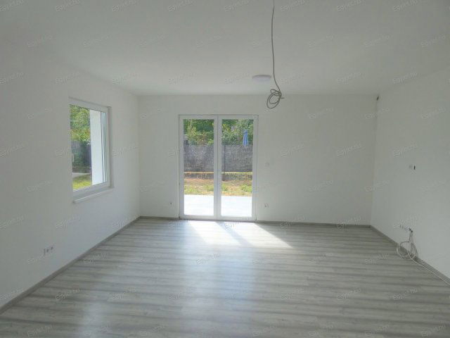 Eladó téglalakás, Budapesten, XVII. kerületben 89.99 M Ft