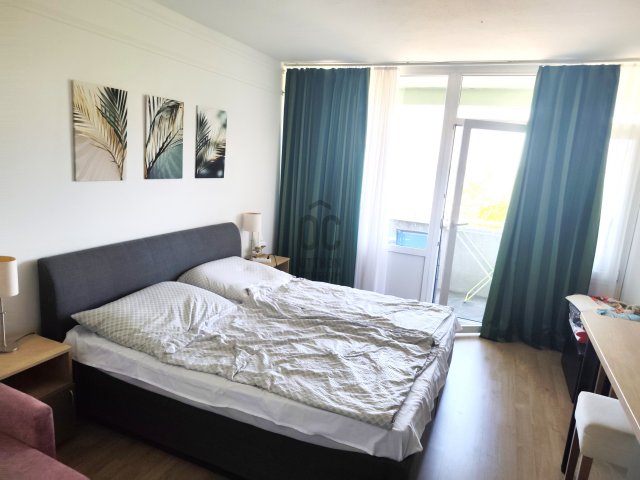 Eladó nyaraló, Balatonföldváron 55 M Ft, 1 szobás