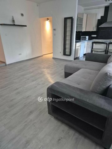Eladó téglalakás, Budapesten, I. kerületben 80 M Ft, 2 szobás