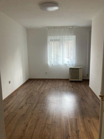 Kiadó téglalakás, albérlet, Debrecenben 190 E Ft / hó, 2 szobás