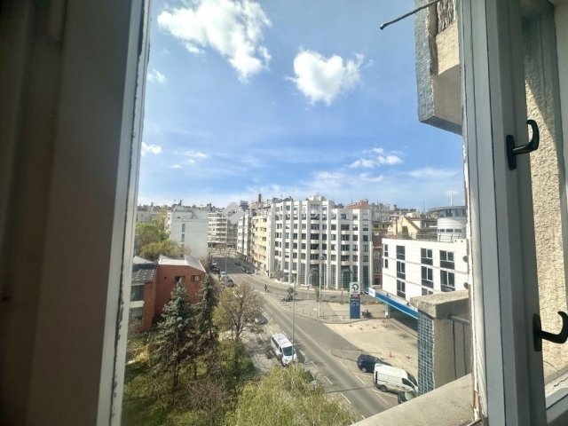 Eladó téglalakás, Budapesten, II. kerületben 130 M Ft, 3 szobás
