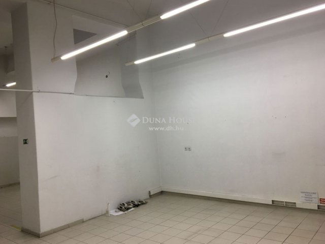 Eladó üzlethelyiség, Budapesten, VI. kerületben 79 M Ft