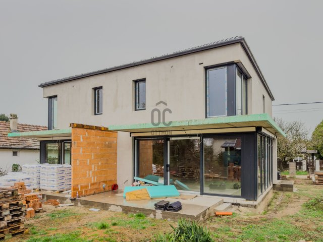 Eladó téglalakás, Balatonvilágoson 143.9 M Ft, 4 szobás