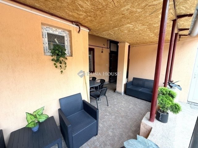 Eladó családi ház, Budapesten, XX. kerületben 99.9 M Ft