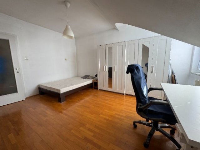 Kiadó téglalakás, albérlet, Pécsett, Mária utcában, 2 szobás