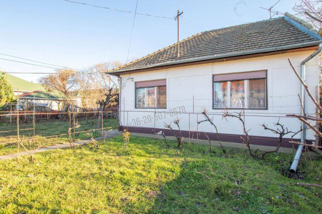 Eladó családi ház, Budapesten, XIX. kerületben 63.9 M Ft