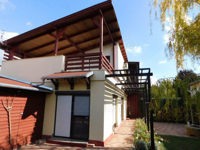 Eladó családi ház, Siófokon 105 M Ft, 3 szobás
