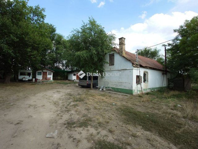 Eladó mezogazdasagi ingatlan, Kecskeméten 15.9 M Ft, 1 szobás